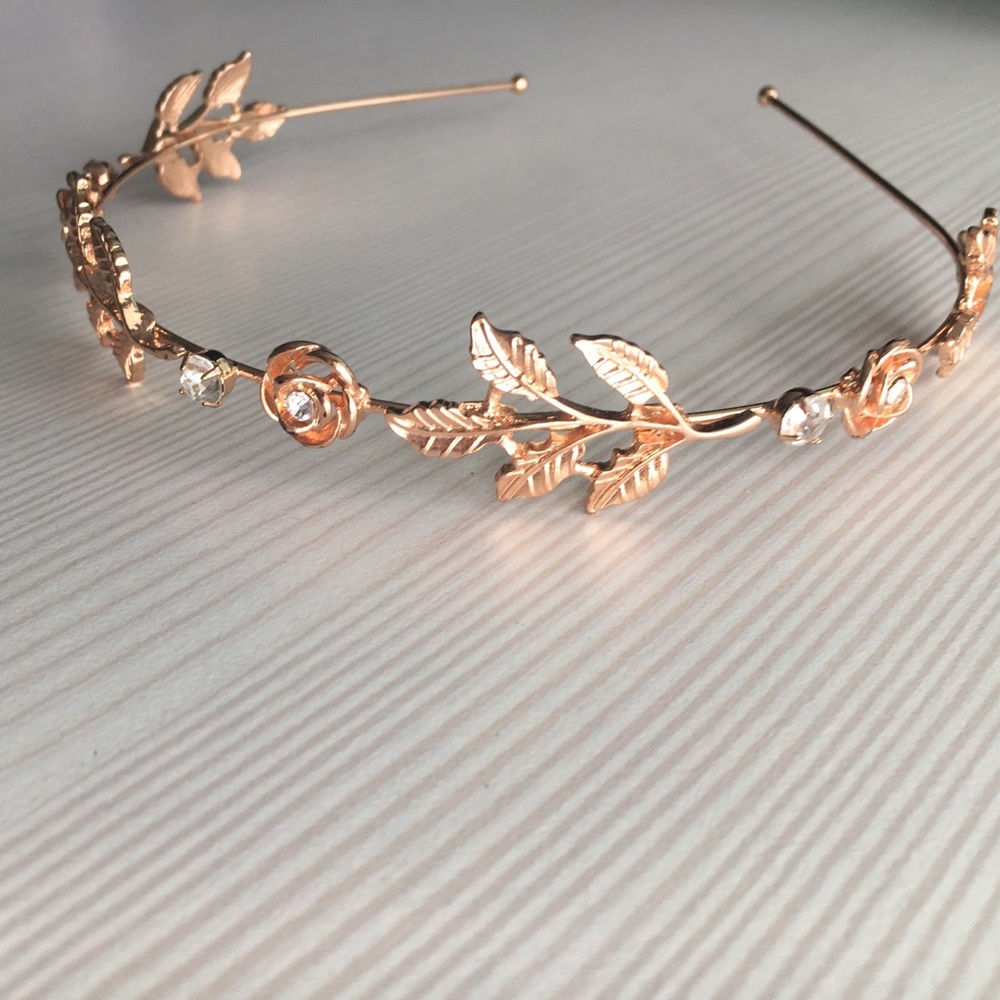 Rose Gold Headband 🌙